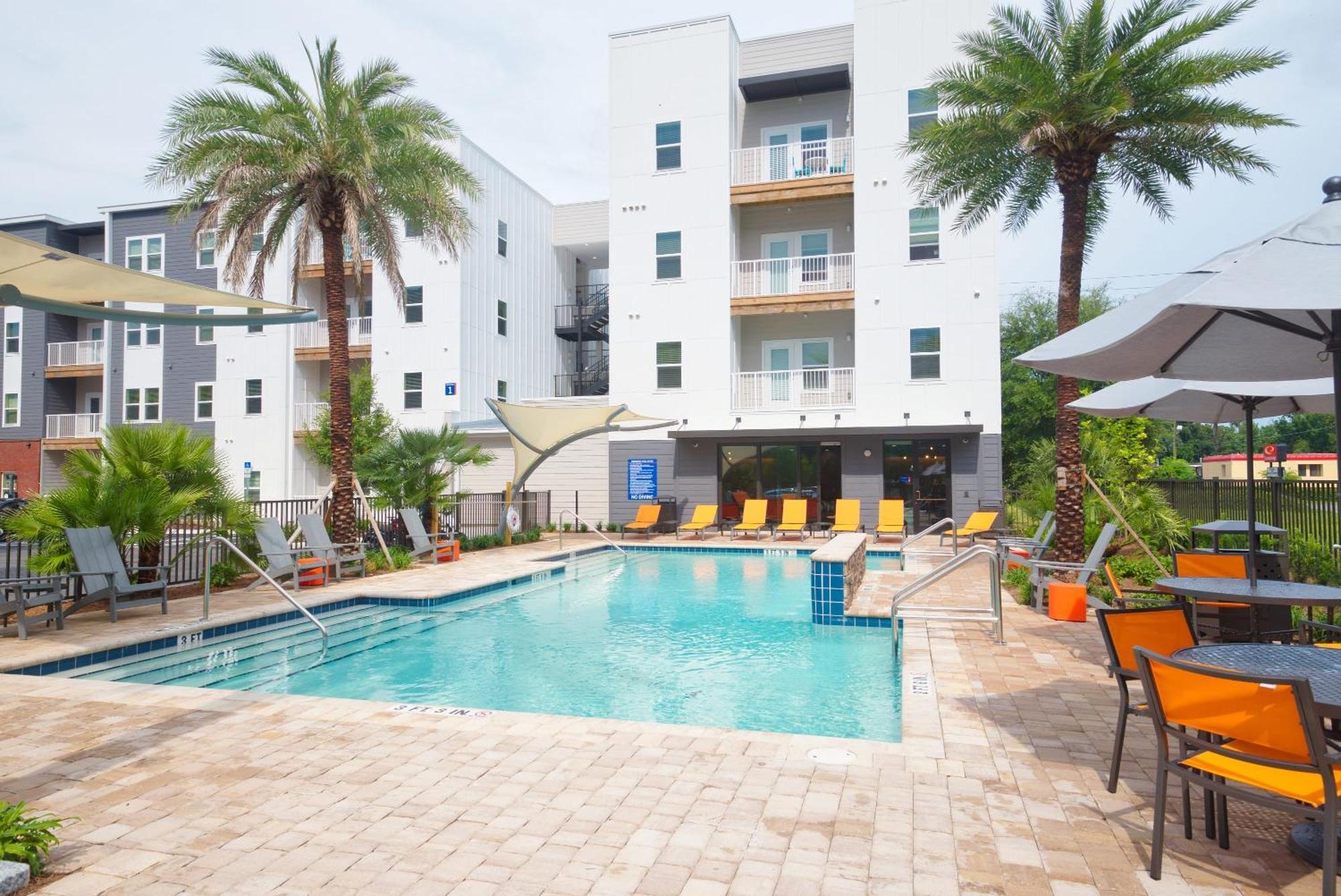 Deluxe One Bedroom Apartment Gainesville Exterior foto