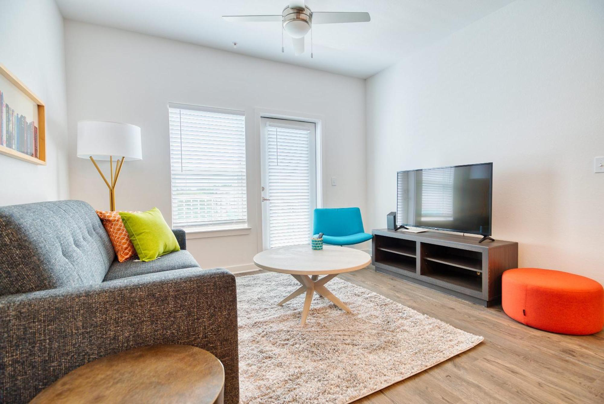 Deluxe One Bedroom Apartment Gainesville Exterior foto